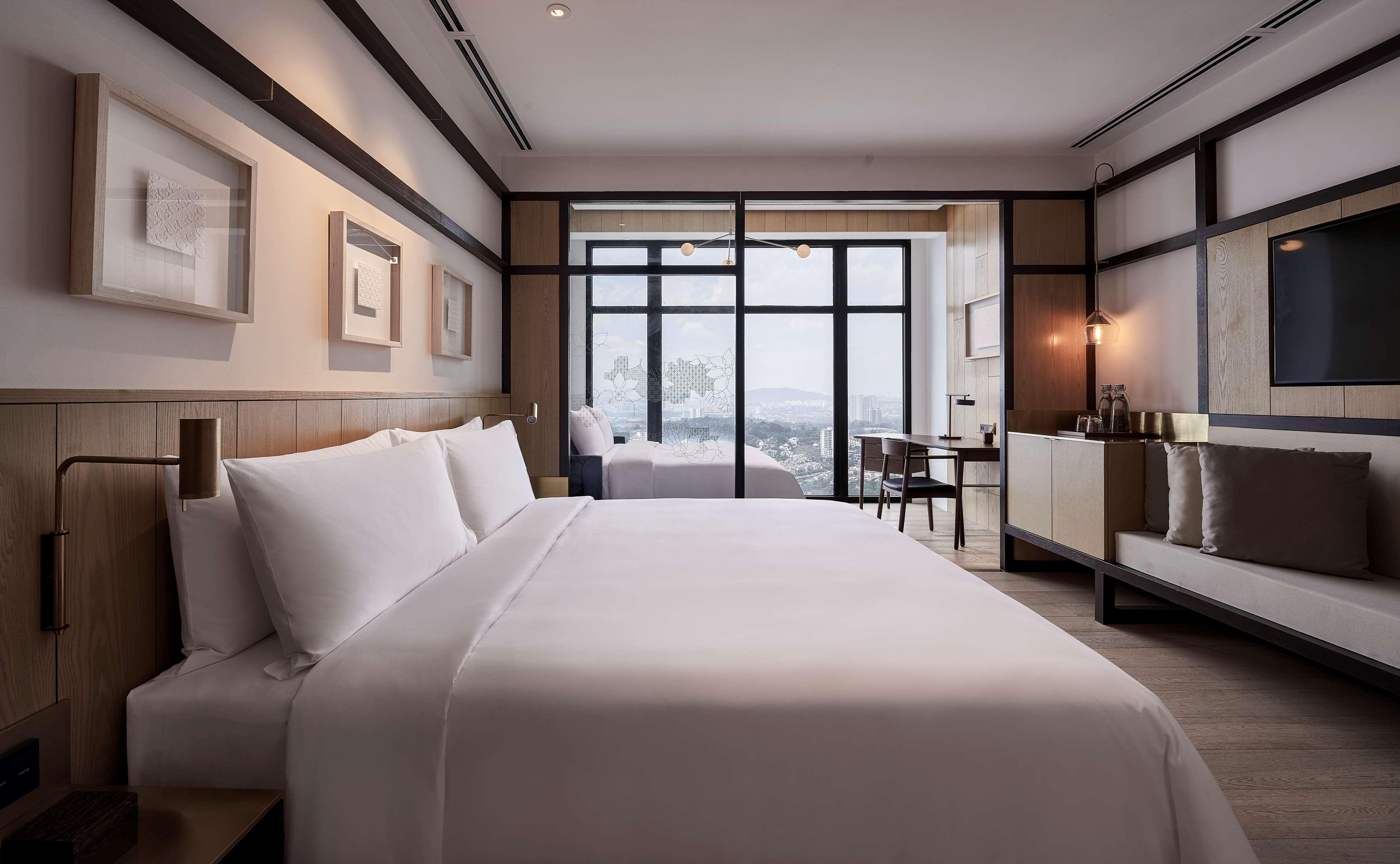Отель Alila Bangsar Куала-Лумпур Экстерьер фото Deluxe Room
